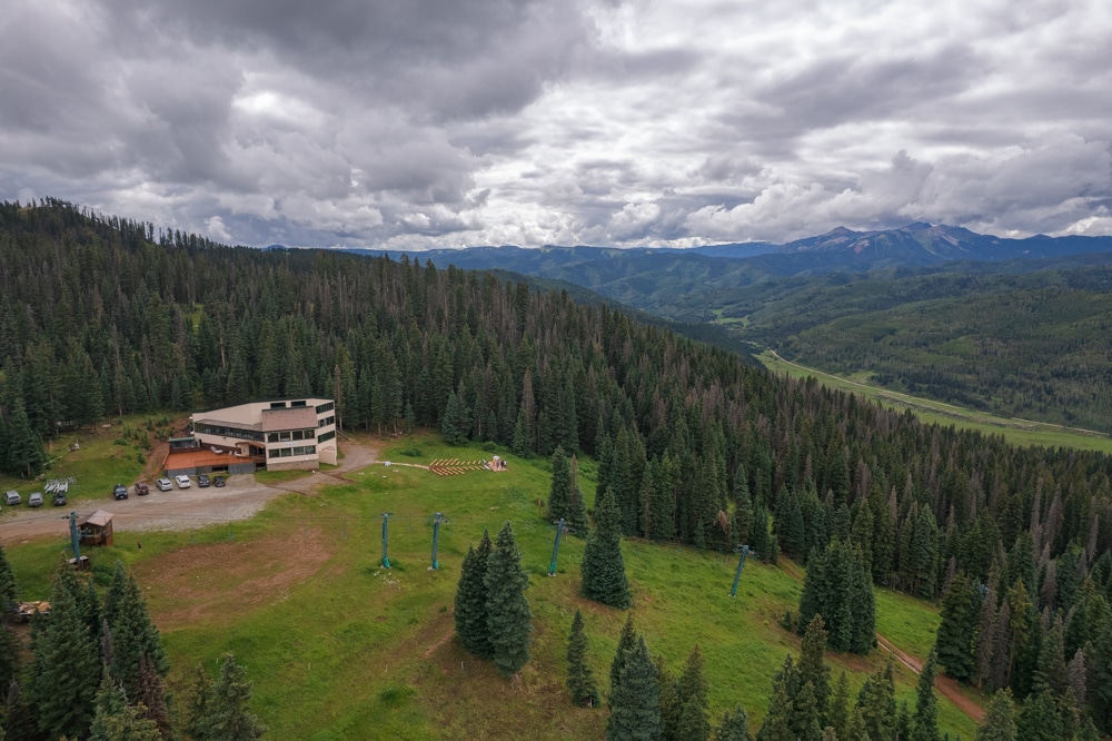 Arial view of Dante's Lodge and the surrounding scenery