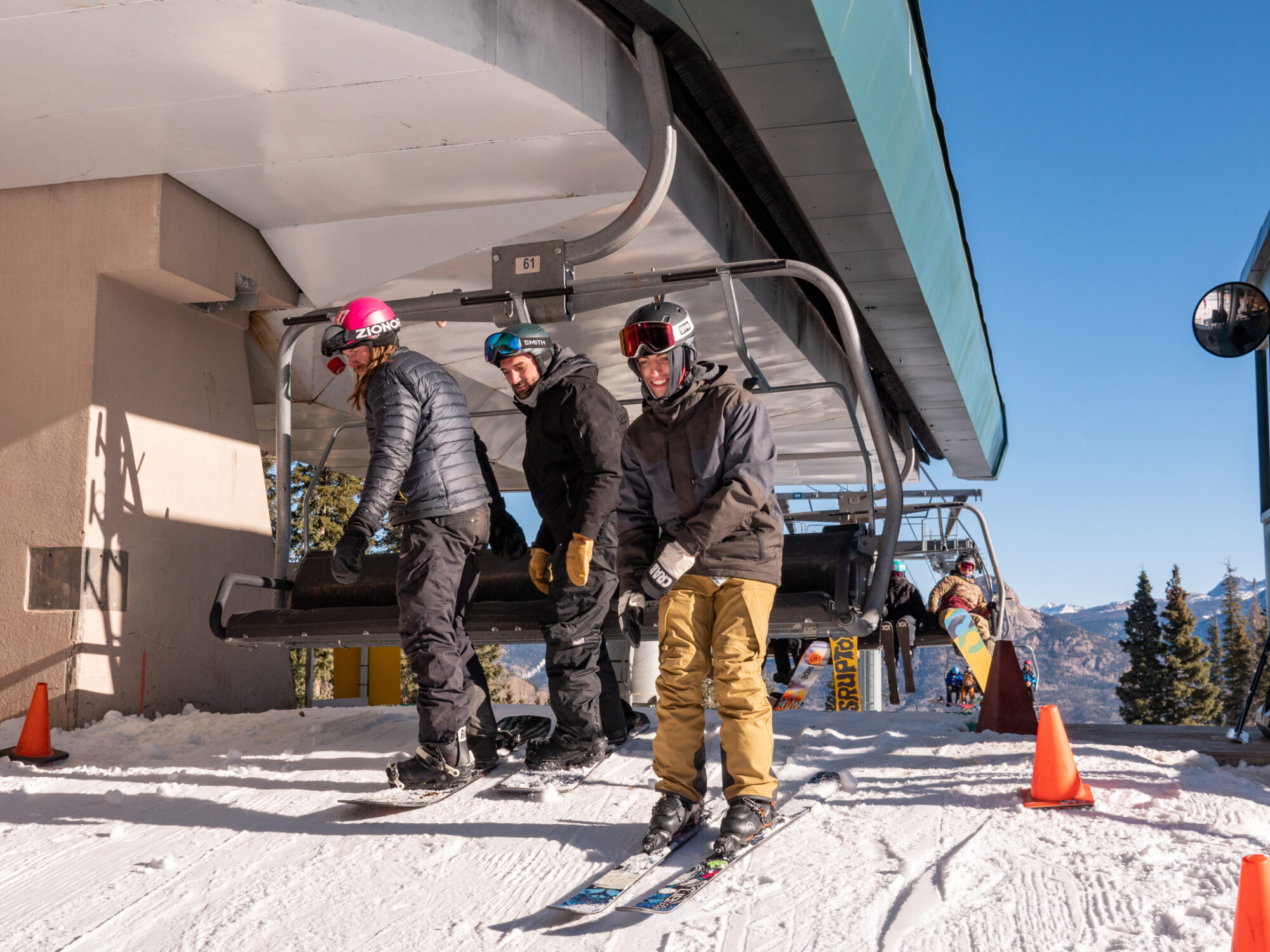 OpeningDaySkiers