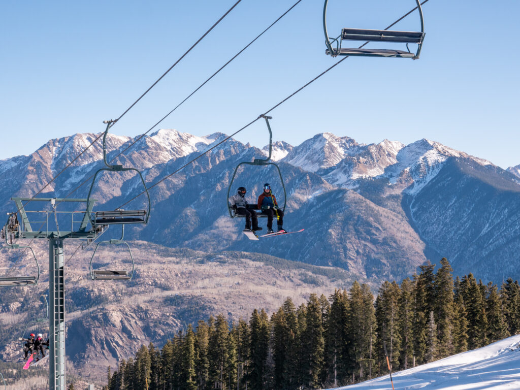 OpeningDaySkiers