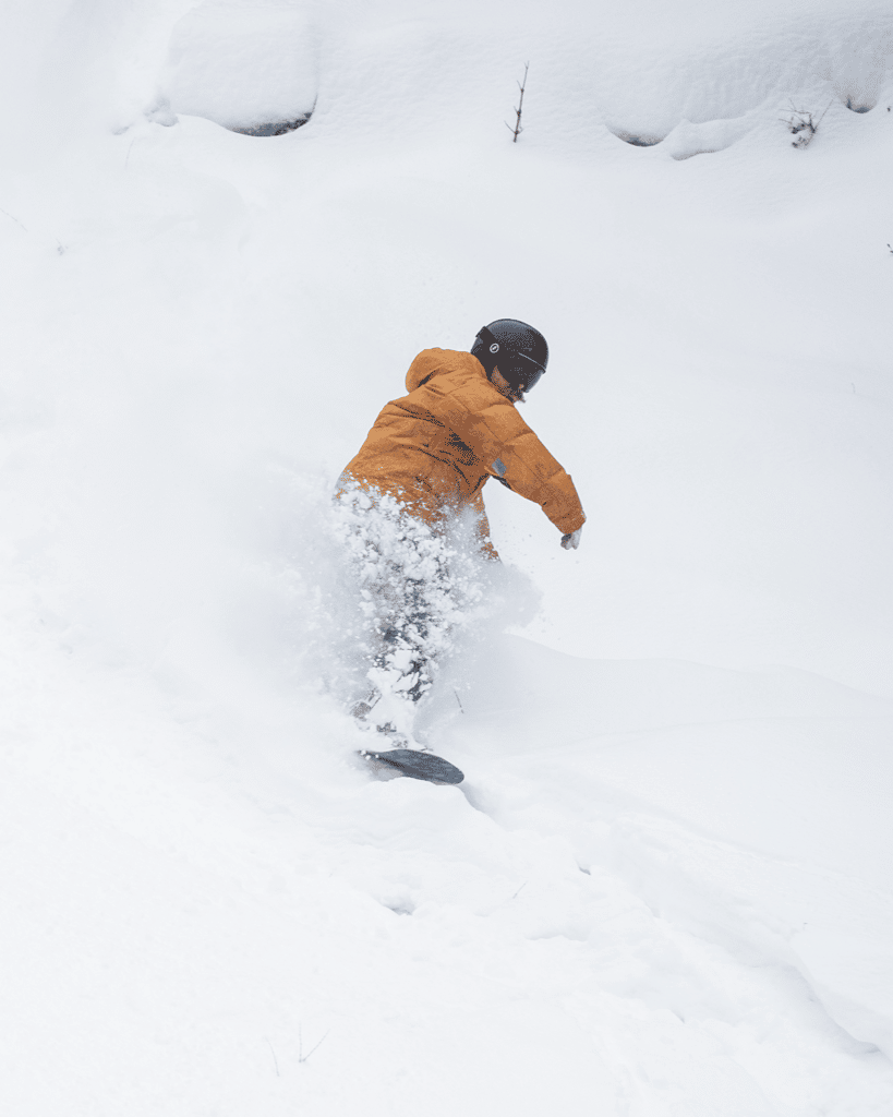 snowboarding powder