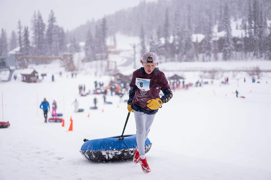 Kid competing in race event