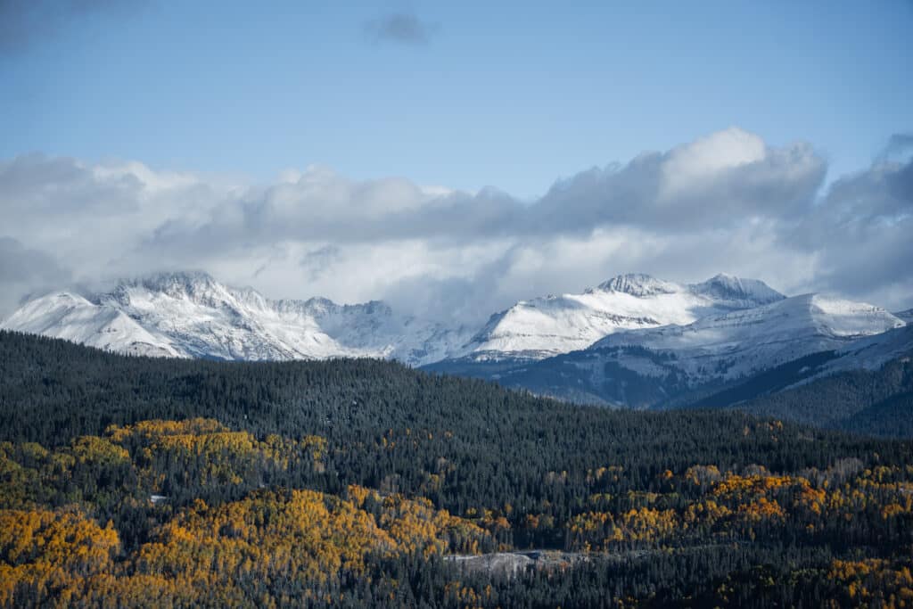 10.12.23 Fresh snow on the peaks