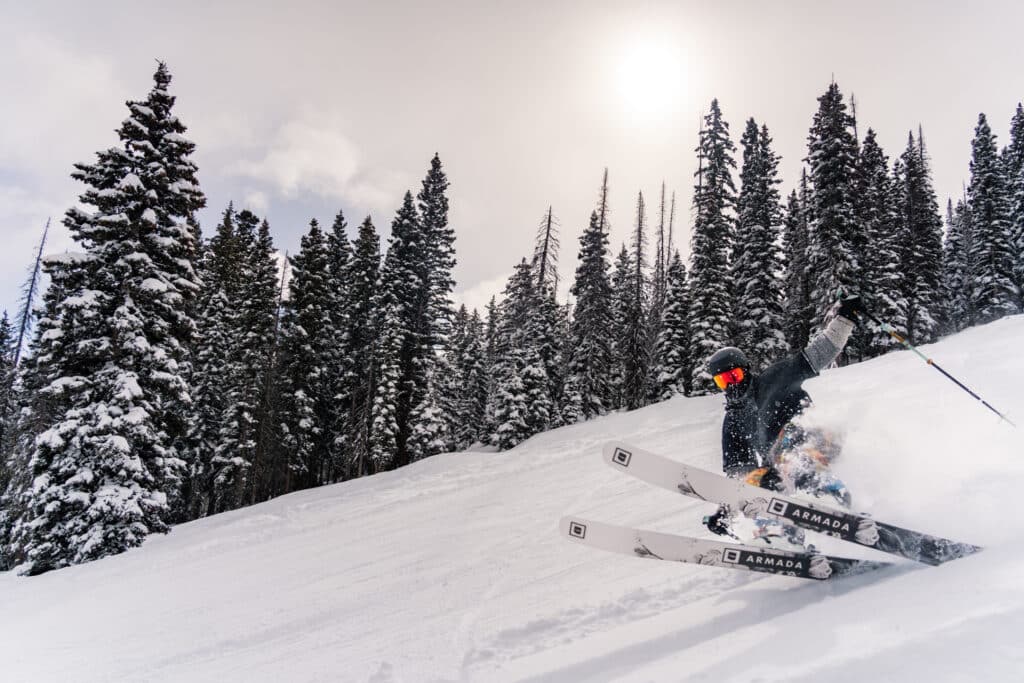 Skier rips down the mountain